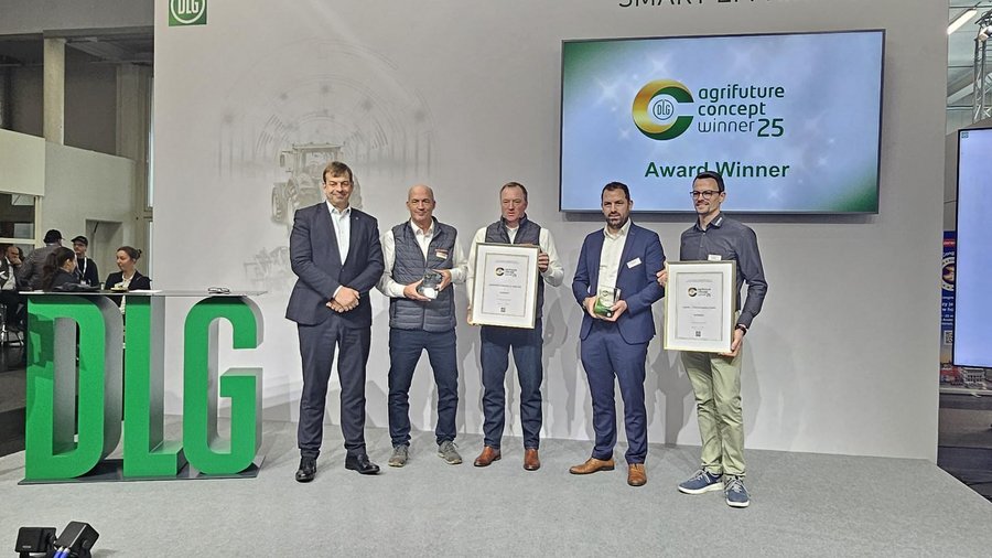 Award-Übergabe an Projektkonsortium auf der Agritechnica 2025 © BLE